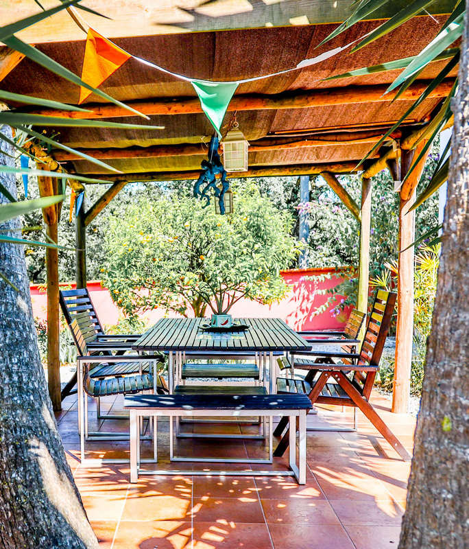 Casa da Tapada_Eco Holiday Park Portugal Quina das Cantigas_terrace_tn