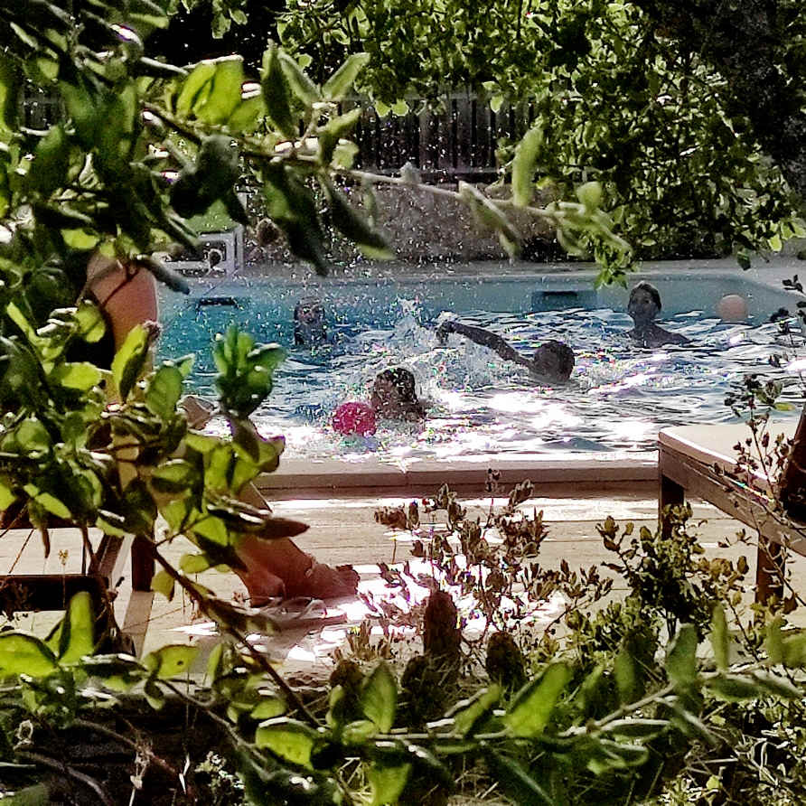 ferias em familia com piscinas aquecidas, especial para crianças
